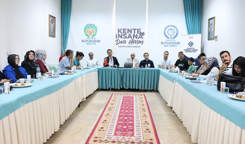 Malatya'da Bilim Kafe etkinlikleri kapsamında 'Günlük Yaşamsal Faaliyetler ve Stres' söyleşisi yapıldı