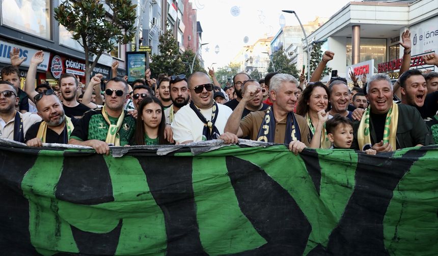 Sakaryaspor'un kuruluşunun 60. yıl dönümü kutlandı
