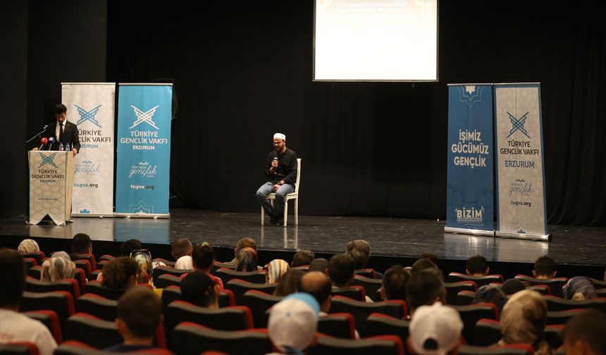 TÜGVA Erzurum, 10 bin öğrencinin katılacağı yaz okulunu tanıttı