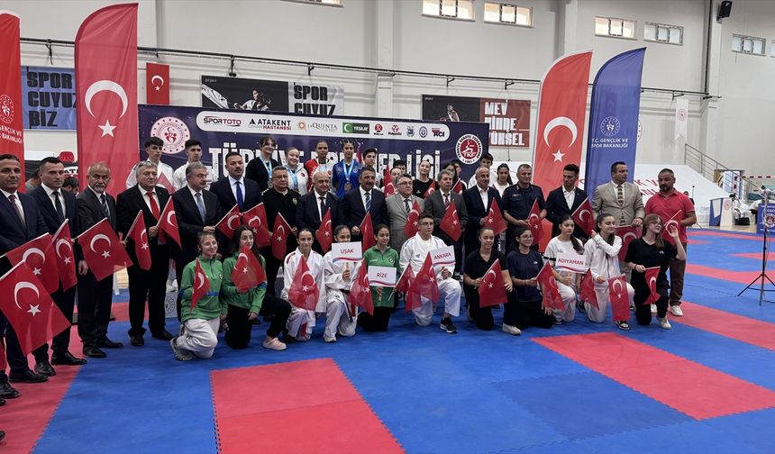 Türkiye Karate Premier Ligi'nin ikinci etabı, Zonguldak'ta başladı