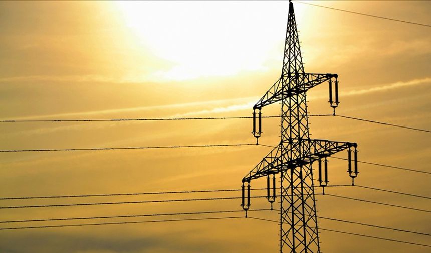 Türkiye'de günlük ne kadar elektrik üretiliyor? Ne kadar elektrik tüketiyoruz?