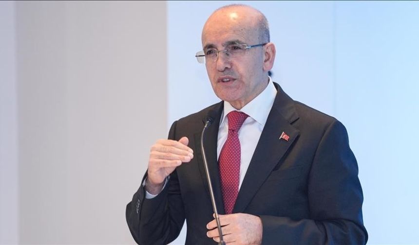 Hazine ve Maliye Bakanı Şimşek, İslami Finans Zirvesi için Londra'da