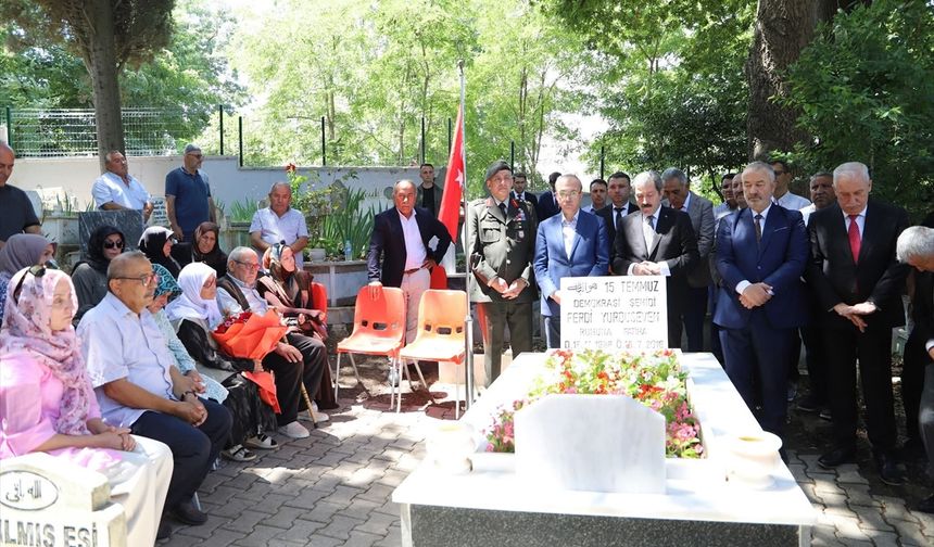 15 Temmuz şehidi Ferdi Yurduseven, Samsun'daki kabri başında anıldı