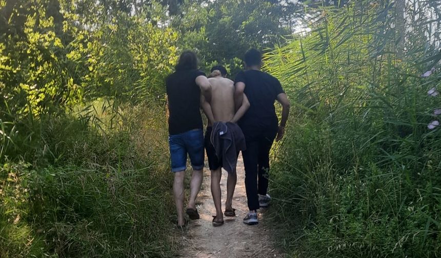 18 yıl hapis cezası bulunan firari, Sinop'ta denizde yüzerken yakalandı