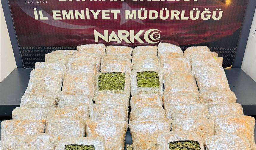 Batman'da çimento yüklü tırda 27 kilogram sentetik uyuşturucu ele geçirildi