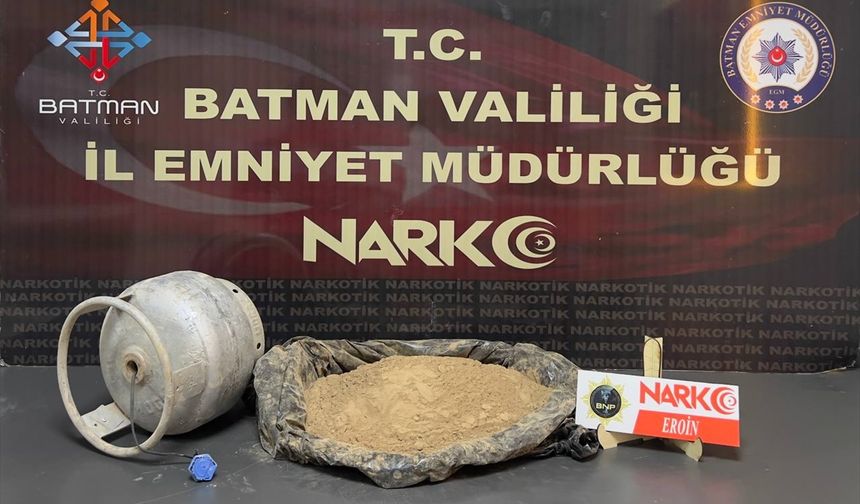 Batman'da piknik tüpüne gizlenmiş 2 kilo 900 gram eroin ele geçirildi