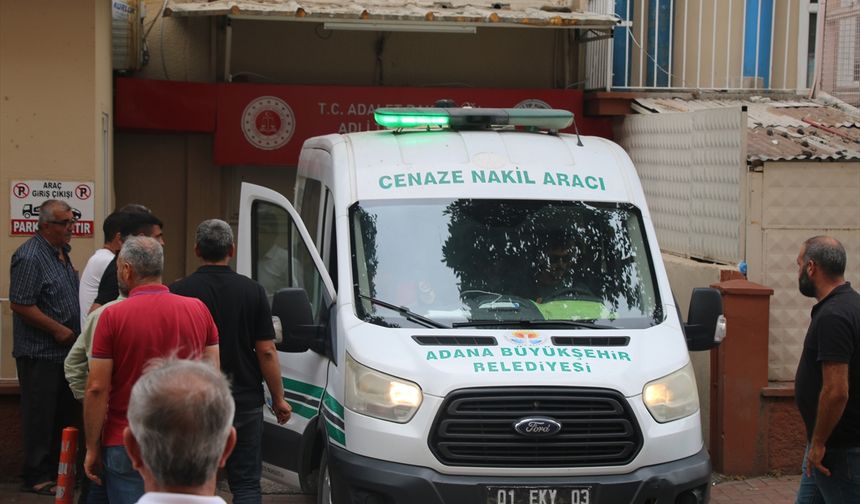 GÜNCELLEME - Adana'da arazi anlaşmazlığı kavgasında 2 kişi öldü, 4 kişi yaralandı