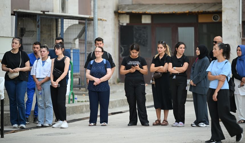 GÜNCELLEME - Edirne'de nöbet sırasında rahatsızlanan acil servis hemşiresi öldü