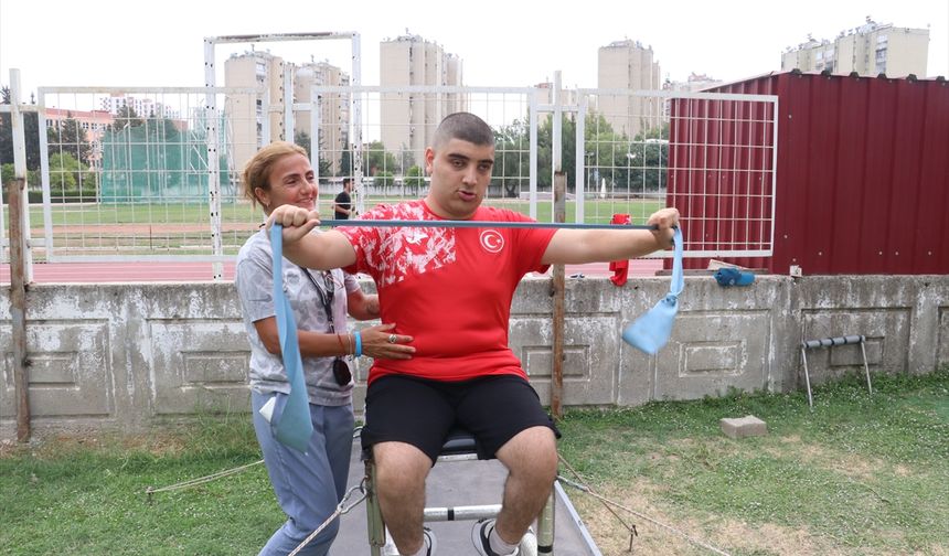 İlk uluslararası şampiyonasında 2 madalya alan paralimpik sporcu olimpiyat hayali kuruyor