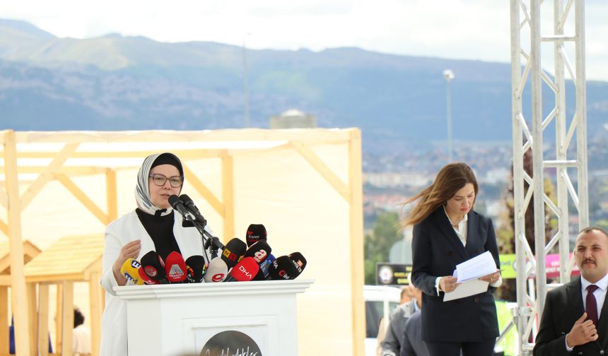 Kayseri'de 'Anadoludakiler Pazarı' açıldı