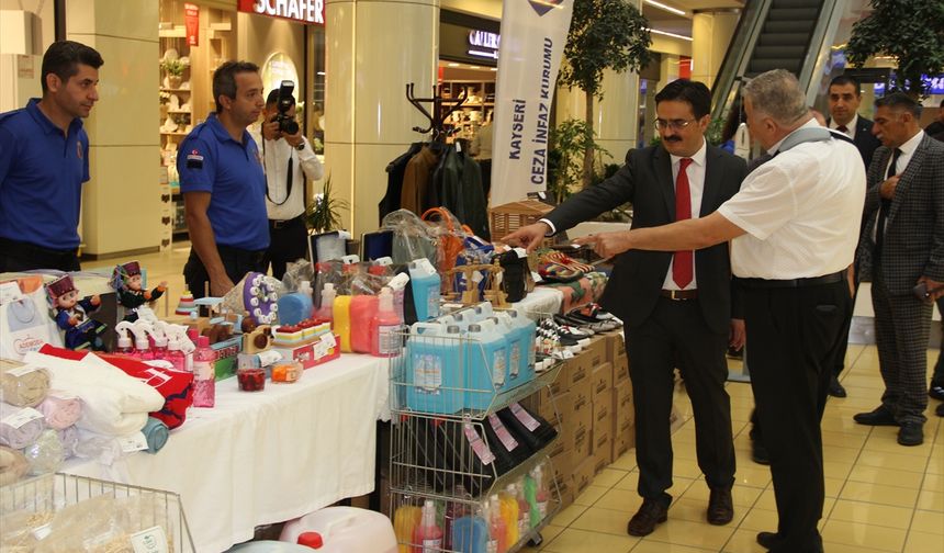 Kayseri'de 'Ceza İnfaz Kurumları Ürün ve El Sanatları' sergisi açıldı