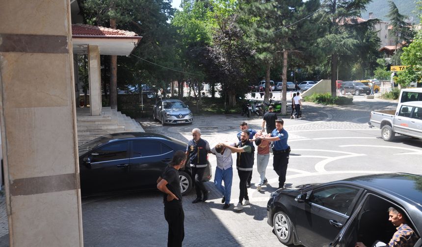 Konya'da düzenlenen uyuşturucu operasyonunda yakalanan kişi tutuklandı