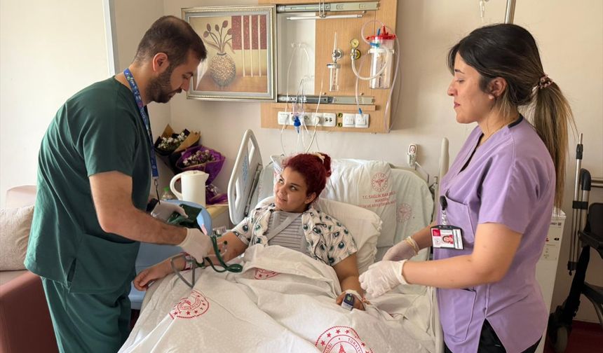 Mardin'de yüksekten düşen kadın geçirdiği iki cerrahi müdahaleyle sağlığına kavuştu