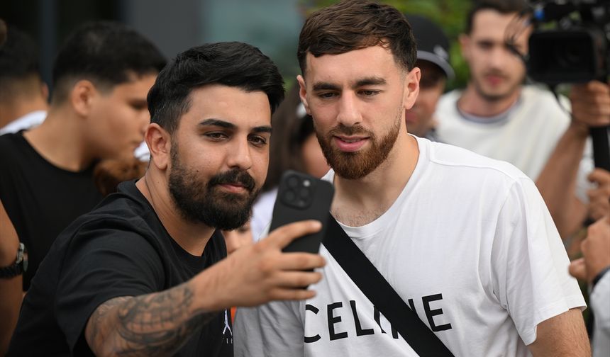 Orkun Kökçü, Beşiktaş'ın Avusturya kampına katıldı