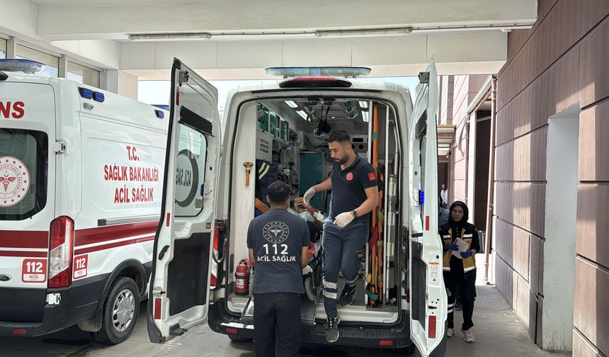 Adıyaman'da çıkan bıçaklı kavgada 2 kişi yaralandı