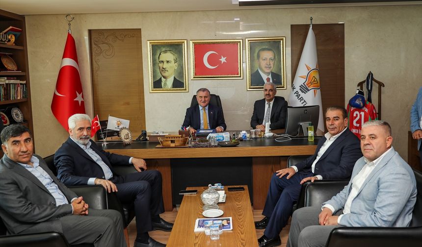 Bakan Bak, "Çınar Gençlik Merkezi ve Yarı Olimpik Yüzme Havuzu Açılış Töreni"nde konuştu: