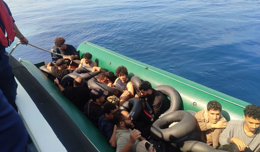 Çanakkale'de 74 düzensiz göçmen yakalandı
