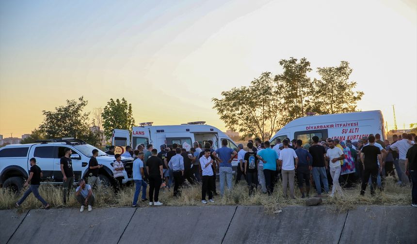 Diyarbakır'da serinlemek için sulama kanalına giren çocuk boğuldu