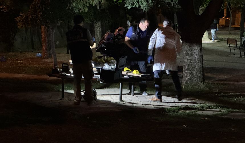 Eskişehir'de çıkan silahlı kavgada 1 kişi öldü, 2 kişi yaralandı
