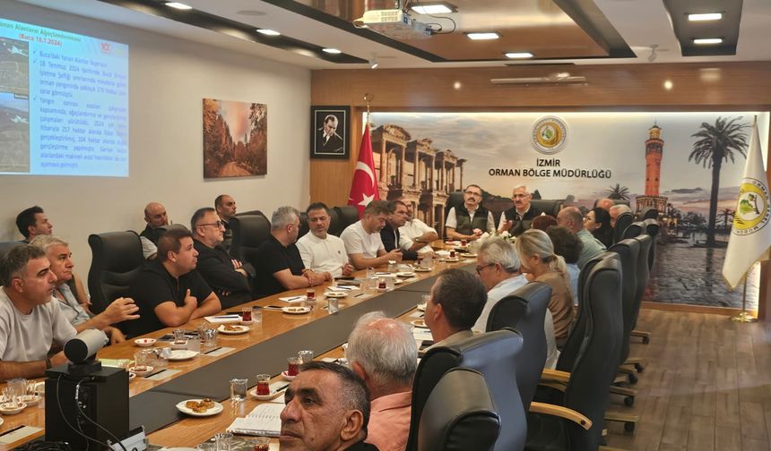 İzmir Büyükşehir Belediye Meclisi üyeleri orman yangınlarına ilişkin bilgilendirildi