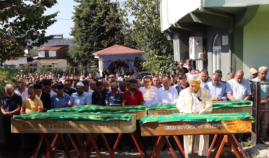 Ordu'da kazada ölen 4 kişinin ve yaralıların tarım aracında çekilen görüntüleri ortaya çıktı