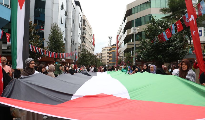 Trabzon'da Filistin'e destek yürüyüşü düzenlendi