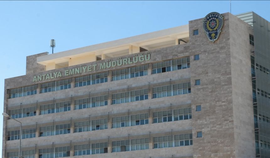Antalya Büyükşehir Belediyesine yönelik soruşturmada 16 şüpheli gözaltına alındı