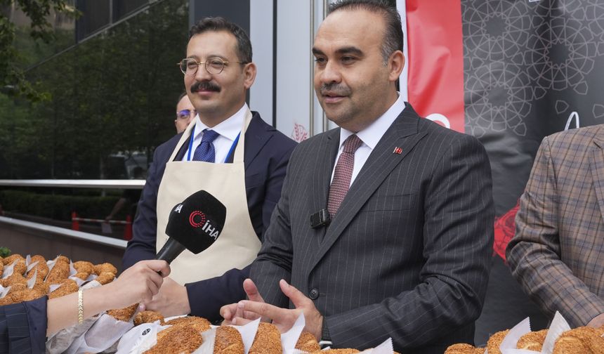 Bakan Kacır, Türkiye'nin özgün değerlerinin dünyaca tanınması için çalıştıklarını söyledi