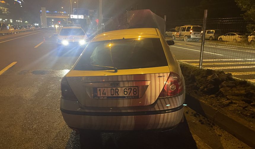 Bolu'da 3 otomobilin karıştığı kazada 1 kişi yaralandı