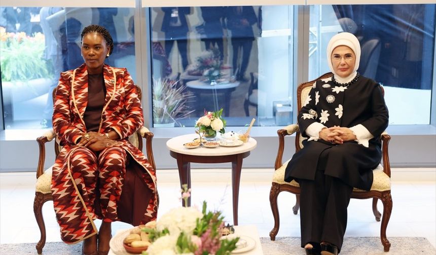 Emine Erdoğan, Gabon Cumhurbaşkanının eşi Nguema ile görüştü