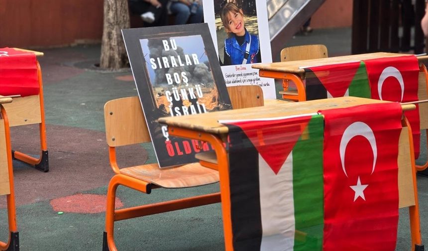 Gazze'de yaşamını yitiren öğrenciler, yeni eğitim öğretim yılının ilk gününde unutulmadı
