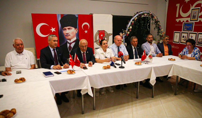 İYİ Parti Genel Başkan Yardımcısı Taş: "Su sorunu nedeniyle çiftiler zor günler yaşıyor"