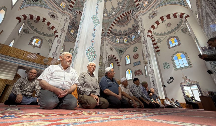 Kütahya'da Osmanlı'nın kurucusu Osman Gazi'nin babaannesi Hayme Ana için mevlit okutuldu