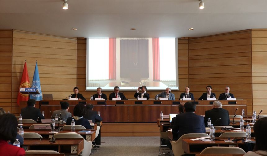 Paris'te 'Cengiz Aytmatov ve UNESCO: Dünyayı Birleştiren Ortak Miras' konferansı düzenlendi