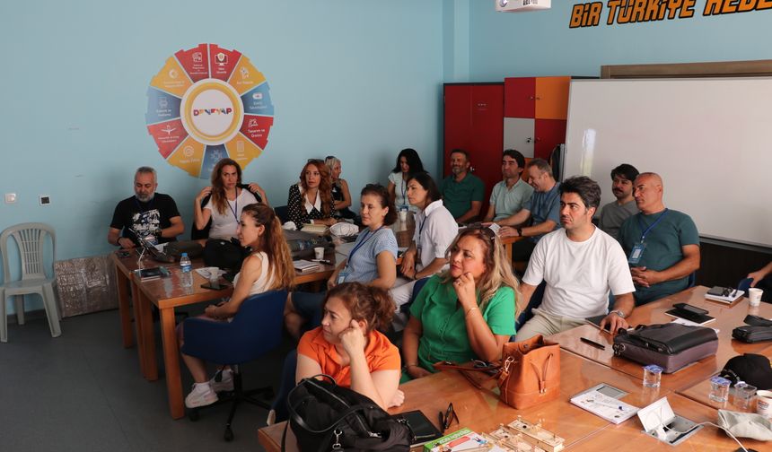 Samsun'da BİLSEM öğretmenleri için 'HERTZ' projesinin eğitimleri başladı