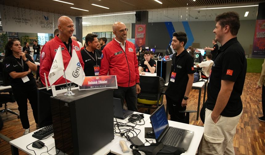 'TEKNOFEST Kuantum Teknolojileri Yarışması' finali Kocaeli'de sona erdi