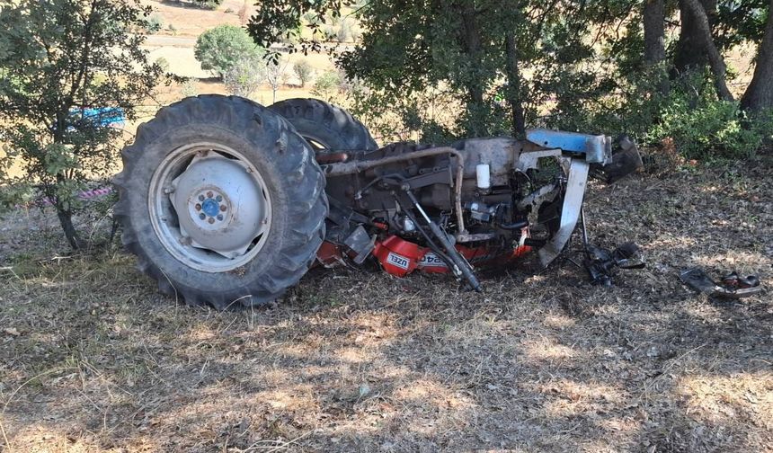 Tokat'ta devrilen traktörün sürücüsü hayatını kaybetti