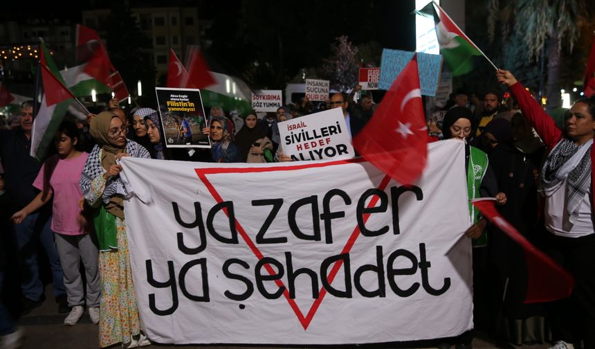 Aydın'da Küresel Sumud Filosu'na destek yürüyüşü yapıldı