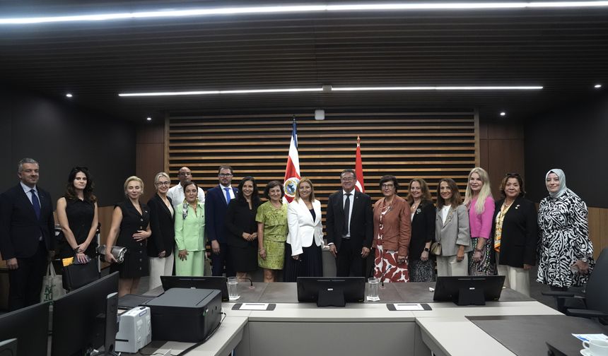 Ege İş Kadınları Derneği üyeleri Kosta Rika'yı ziyaret etti