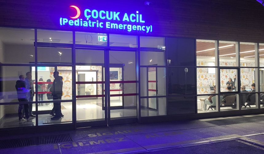 GÜNCELLEME- Kütahya'da gıda zehirlenmesi şüphesiyle hastaneye başvuran 17 öğrenci taburcu edildi