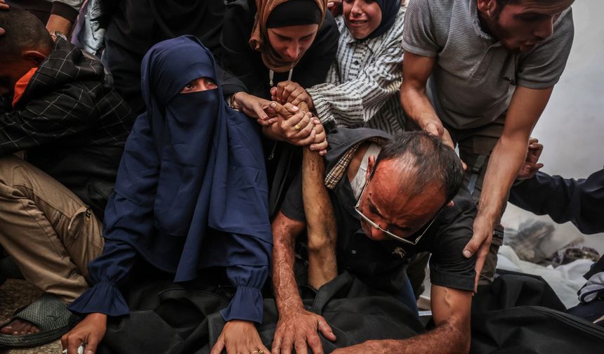 İsrail ordusunun Gazze'de ateşkese rağmen düzenlediği saldırıda 5 Filistinli yaşamını yitirdi