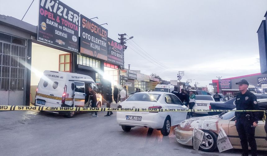 Konya'da iş yerine düzenlenen silahlı saldırıda 12 kişi yaralandı