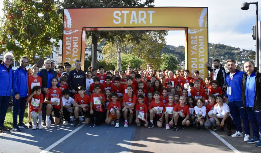 Ordu'da 'çocuk maratonu' koşuldu