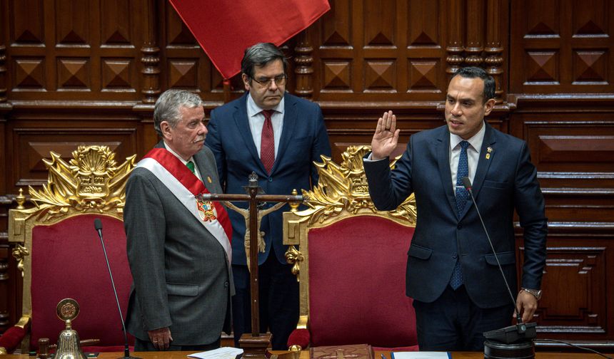 Peru Kongresi, Devlet Başkanı Boluarte'yi görevden aldı