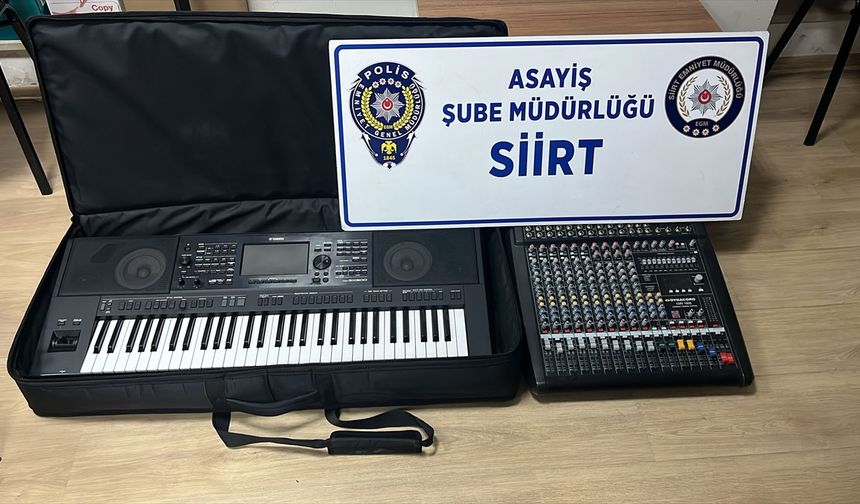 Siirt'te düğün salonundan org ve amfisini çaldıkları gerekçesiyle 2 şüpheli tutuklandı