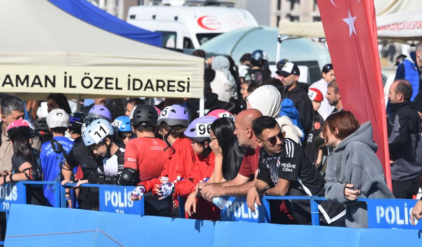 Tekerlekli Paten Türkiye Kulüpler Şampiyonası Karaman'da başladı