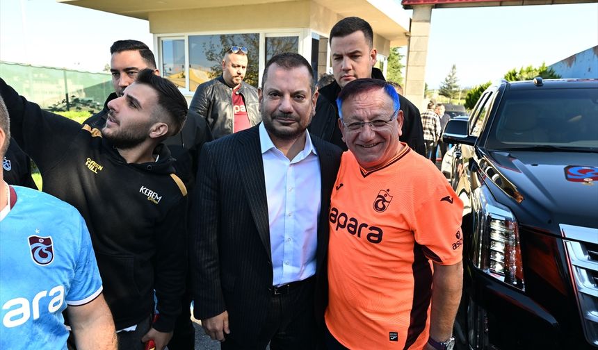 Trabzonspor taraftarı takımını Rize'ye uğurladı