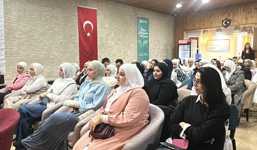 Ürdün'deki Yunus Emre Enstitüsü'nde Türk Dili ve Türkoloji konferansı düzenlendi