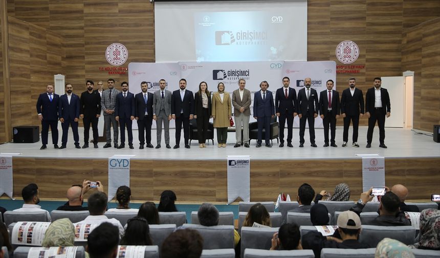 Van'da 'Girişimci Kütüphanesi' buluşması düzenlendi