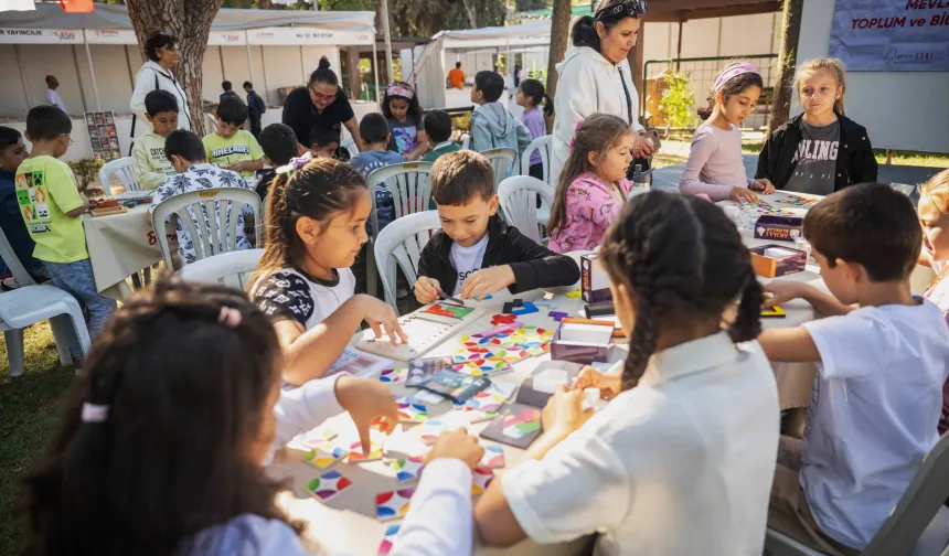 İzmir Bornova’da kitapların ışığında kültür şöleni
